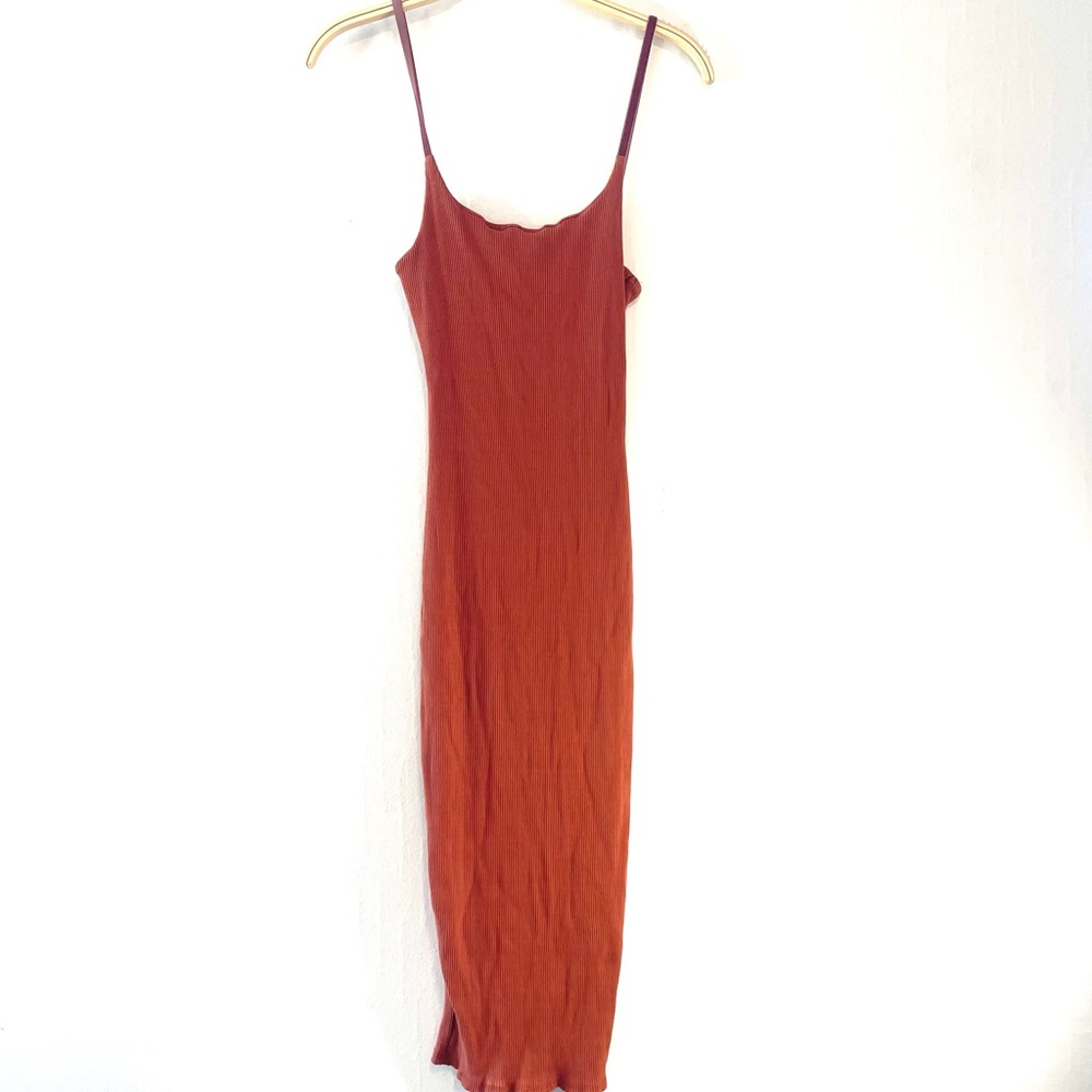 Fitted Rust Ribbed Dress